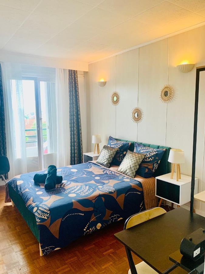 Little Champs-Elysees Apartment Drancy Bagian luar foto